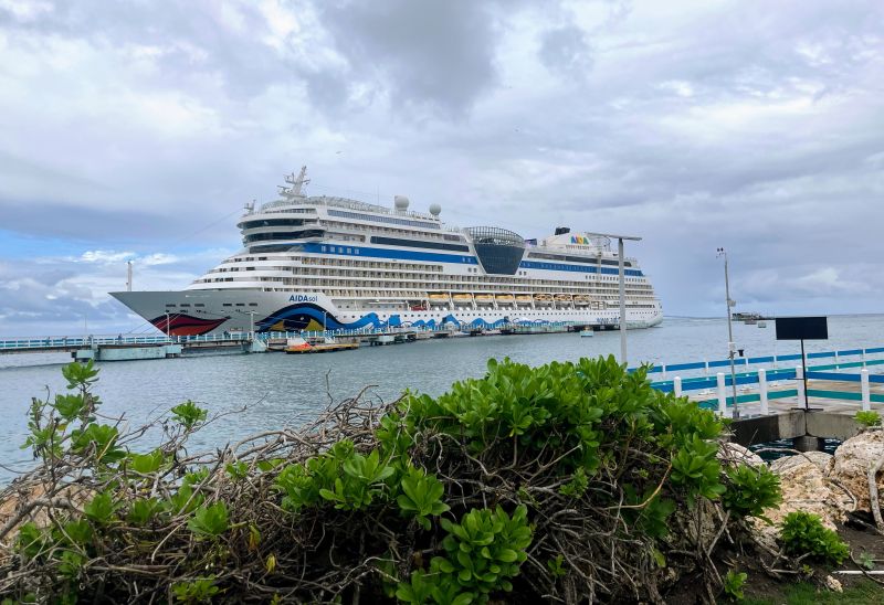 AIDAsol am Turtle Bay Pier