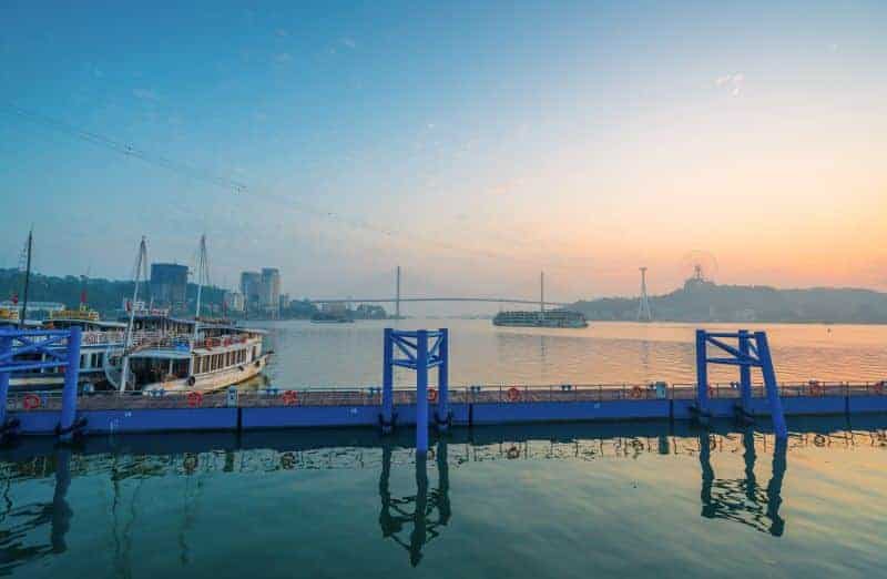 Abendstimmung in Ha Long