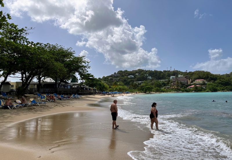 Am Vigie Beach in Castries