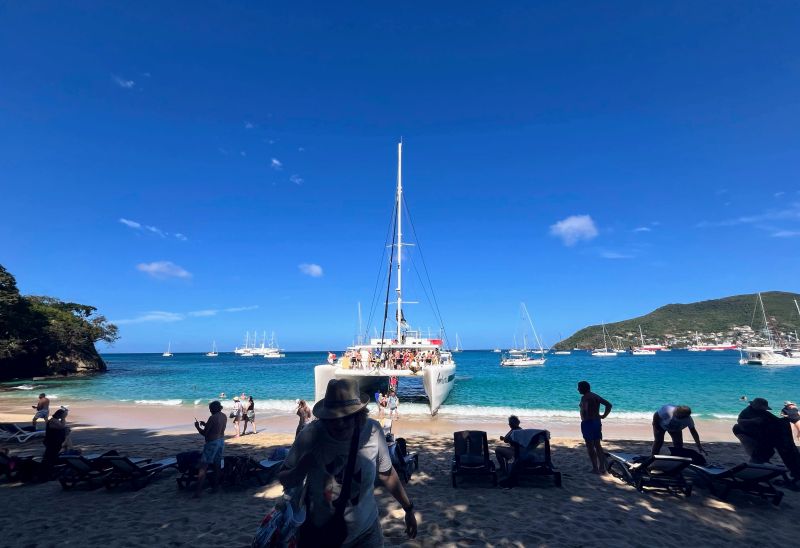 Ankunft am Princess Margeret Beach auf Bequia