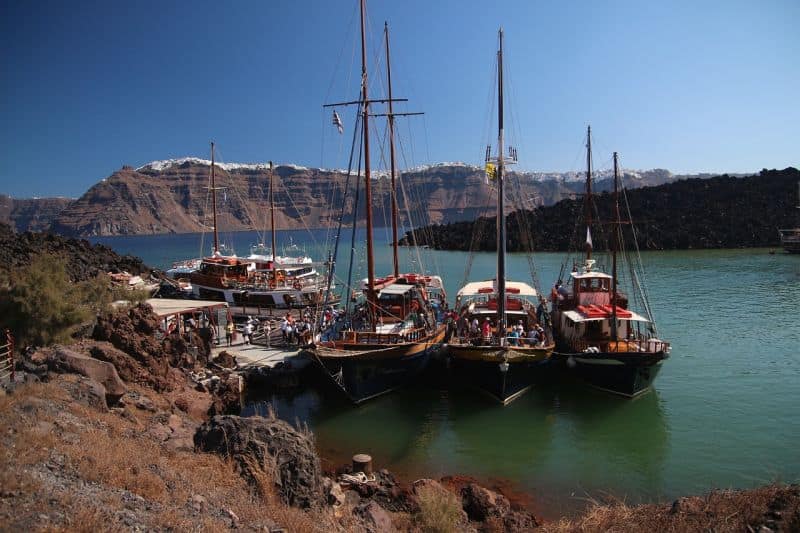 Landausflüge auf Santorin nach Nea Kameni