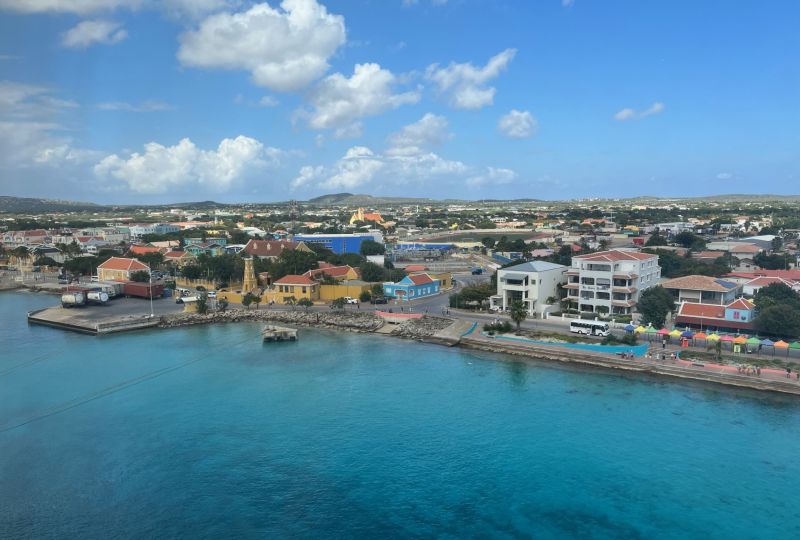 Blick auf Kralendyk (Bonaire)