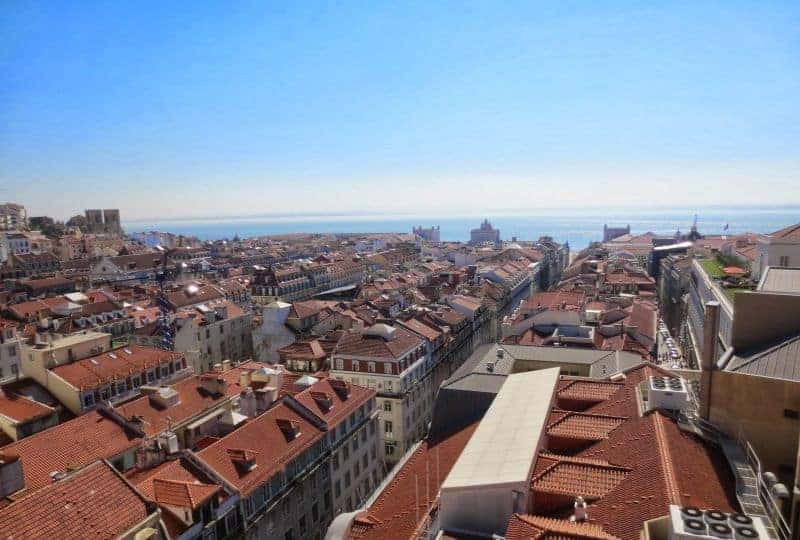 Blick in Richtung Praça do Comércio und Kathedrale