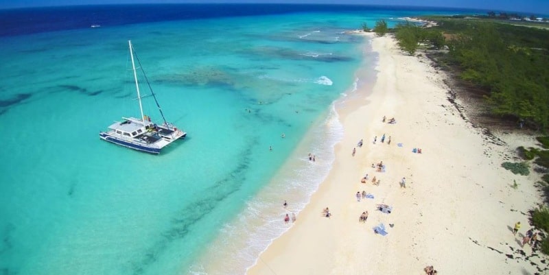 Catamaran Sailaway