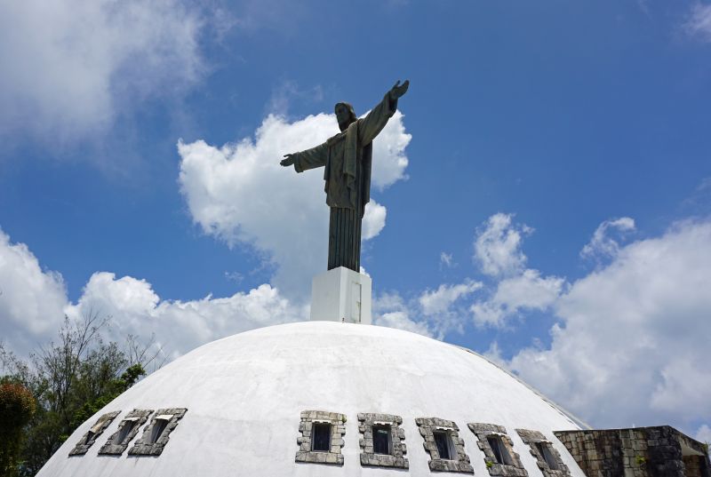 Christusstatue auf dem Berg Pico Isabel de Torrés