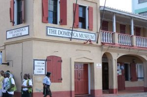 Das Museum und das Büro der Touristeninformation
