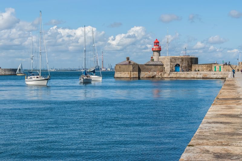 East Pier mit dem East Pier Lighthouse