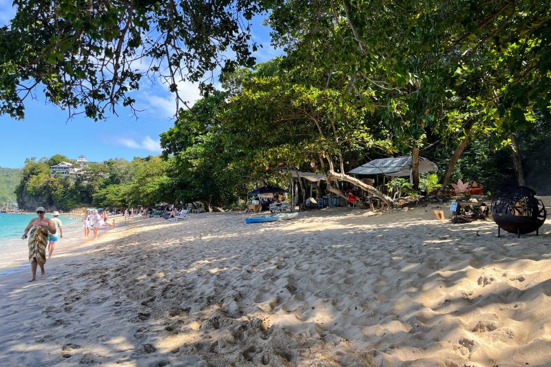Der wunderschöne Princess Margeret Beach auf Bequia