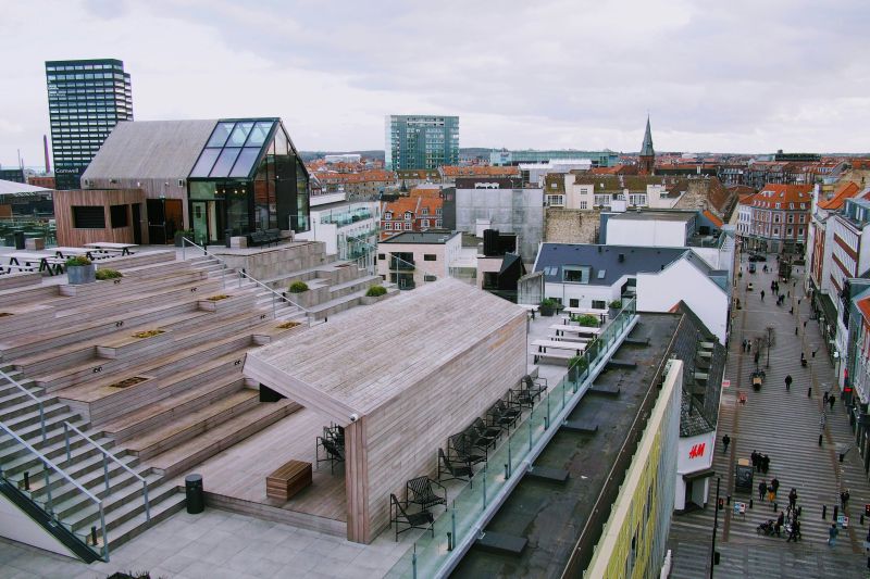 Die Aussichtsterrasse auf dem Kaufhaus Salling