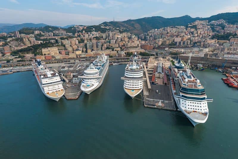 Die Cruise Terminals in Genua