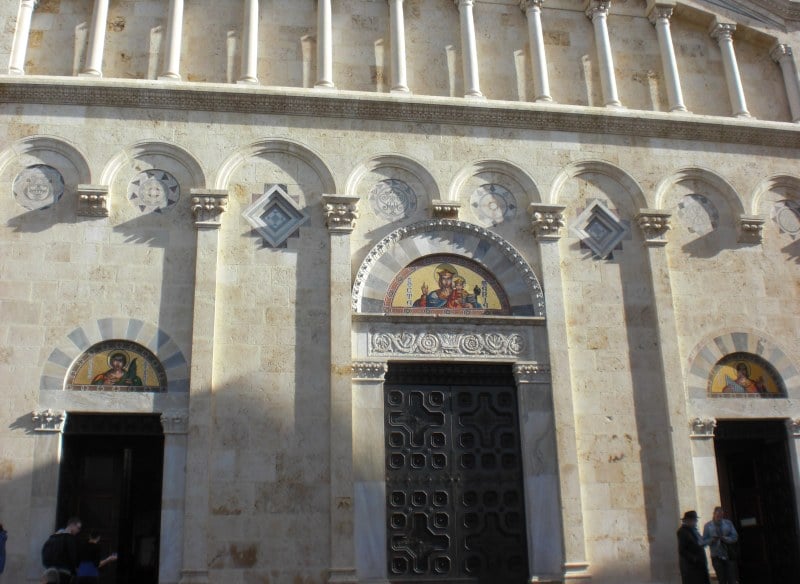 Die neue Fassade der Kathedrale