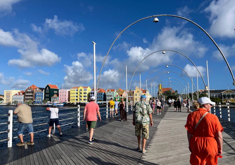 Die Koningin Emmabrug in Willemstad