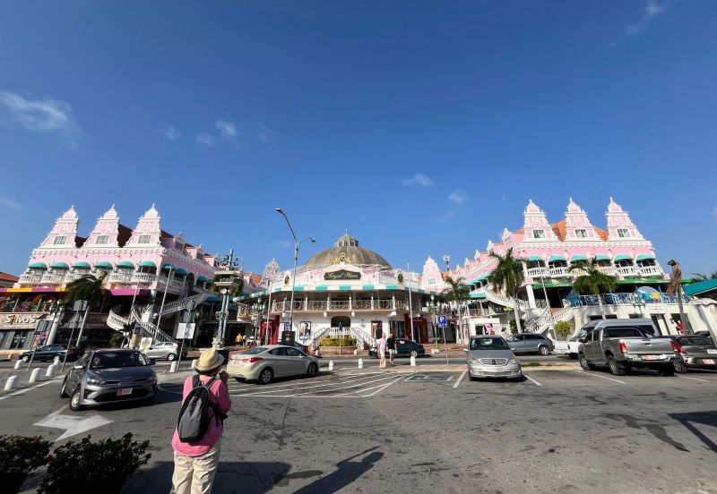 Die Royal Plaza Mall in Oranjestad