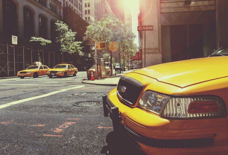 Die gelben Taxis sind ein Wahrzeichen von New York