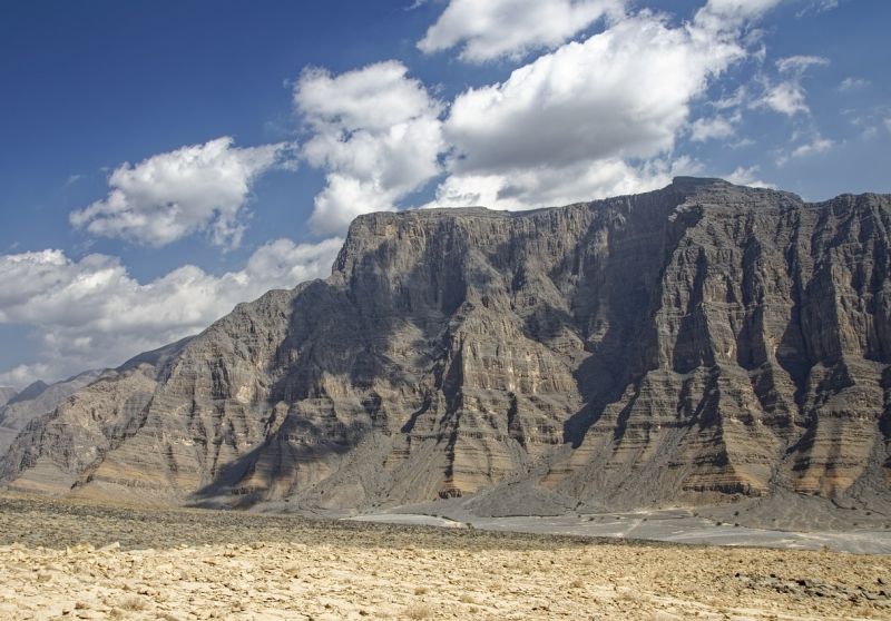 Die schroffen Berge Musandams