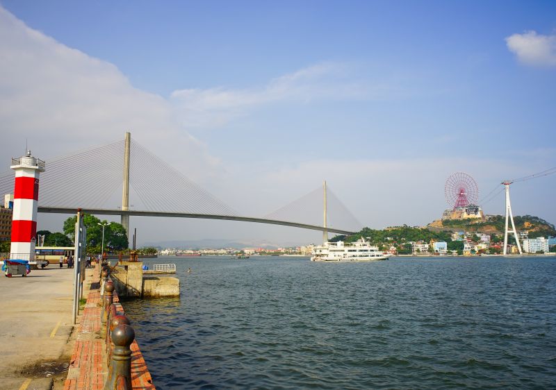 Landausflüge in Ha Long auf eigene Faust