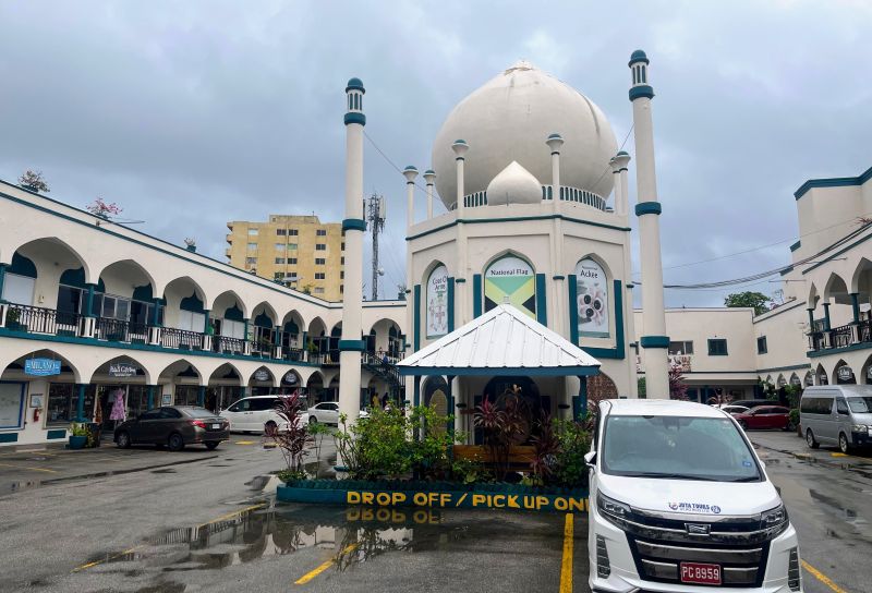 Einkaufszentrum Tajmahal Plaza in Ocho Rios