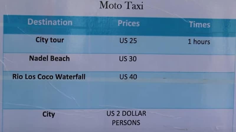 Moto-Taxis sind eine Besonderheit in Samana