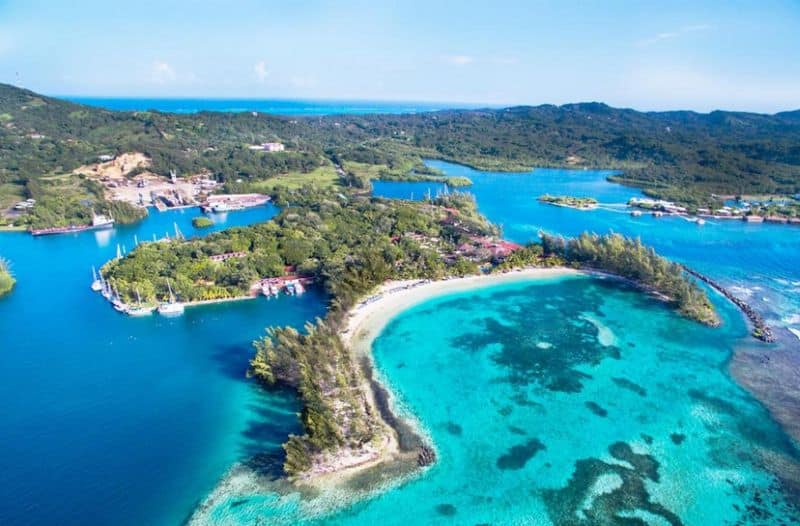 In Roatan auf eigene Faust nach Fantasy Island