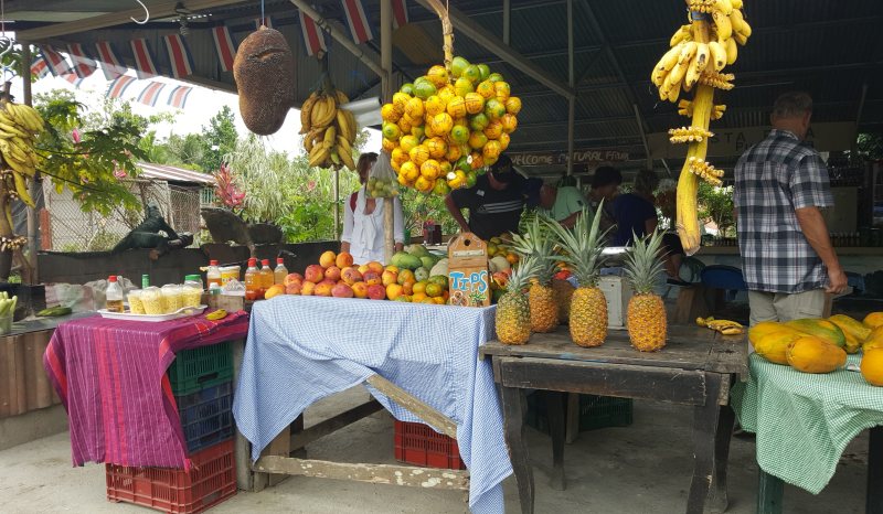 Fruchtverkauf am Straßenrand