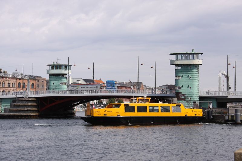 Kopenhagen auf eigene Faust mit einem Hafenbus erkunden