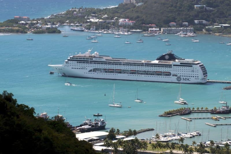 MSC Lirica auf Tortola