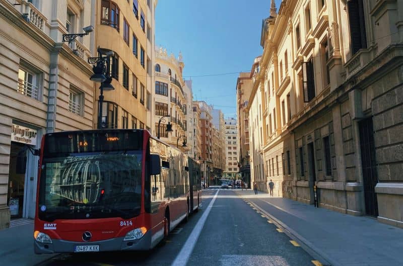 Valencia auf eigene Faust mit dem Bus erkunden