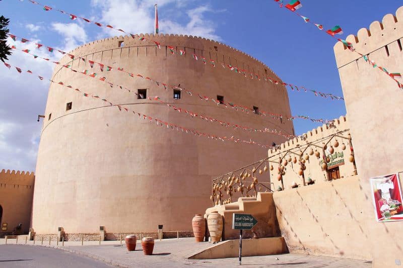 Landausflüge in Muscat nach Nizwa