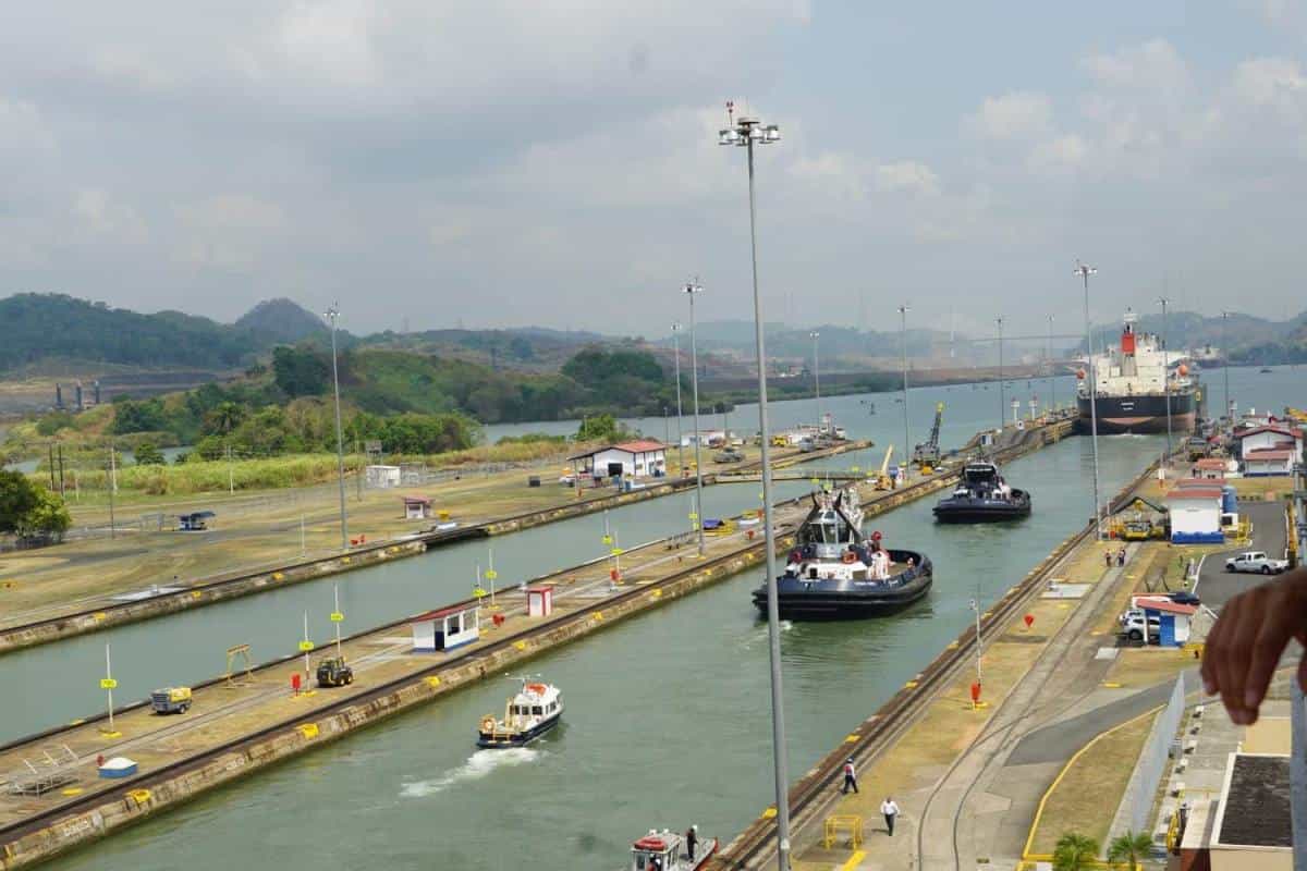 Colon Landausflüge