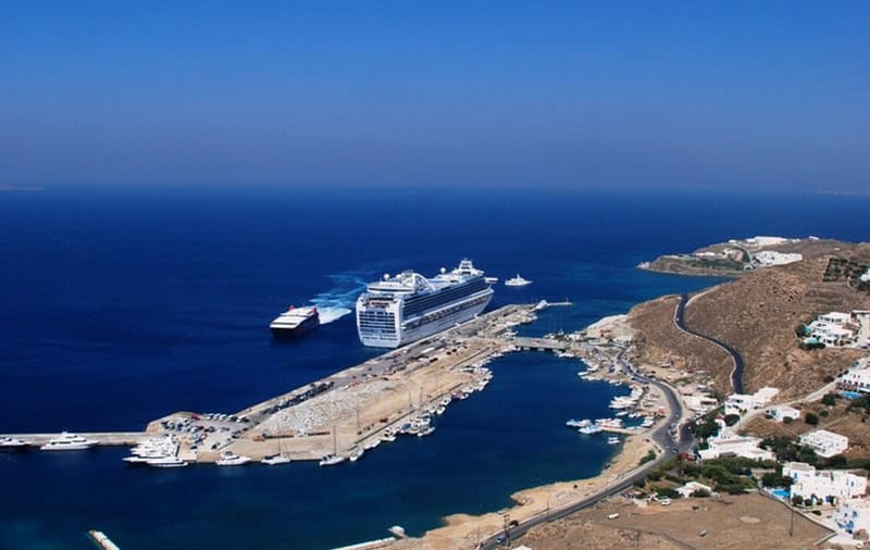 Princess Cruises in Tourlos