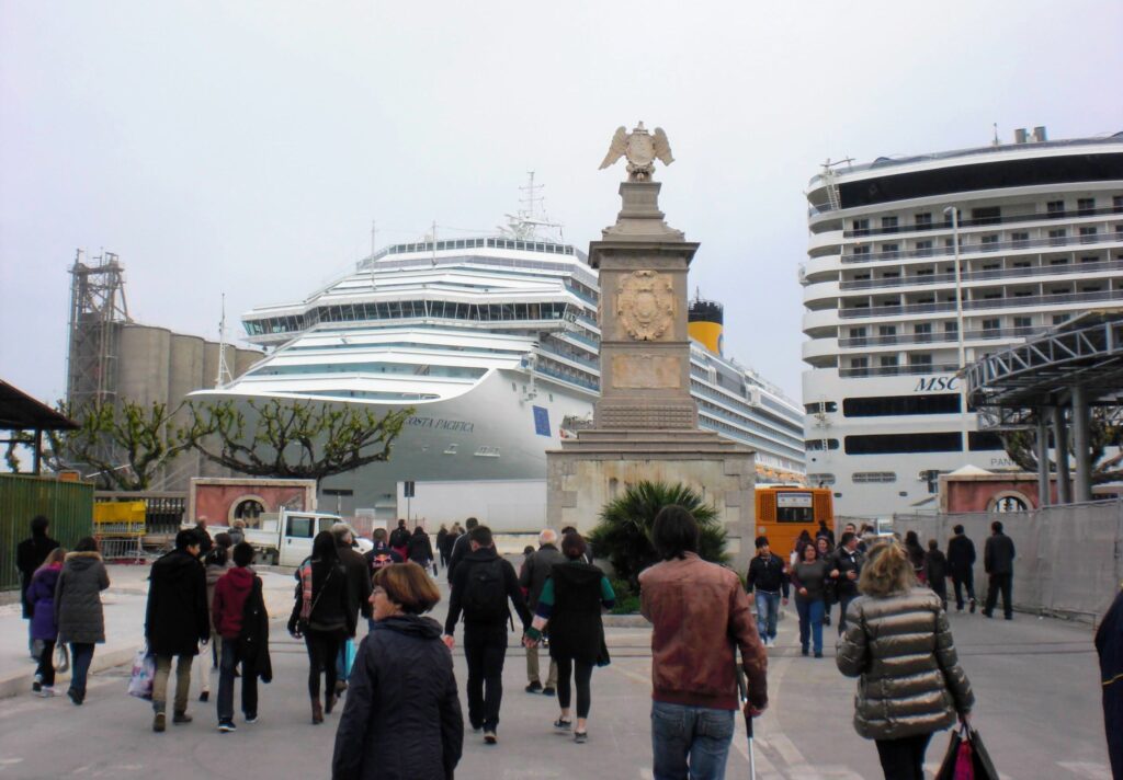 Am Palermo Cruise Terminal 