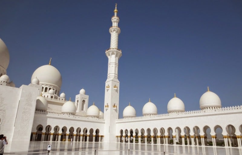 Landausflüge in Abu Dhabi auf eigene Faust