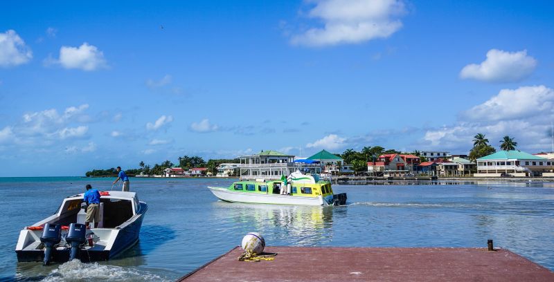 In Belize auf eigene Faust mit dem Wassertaxi nach Caye Caulker